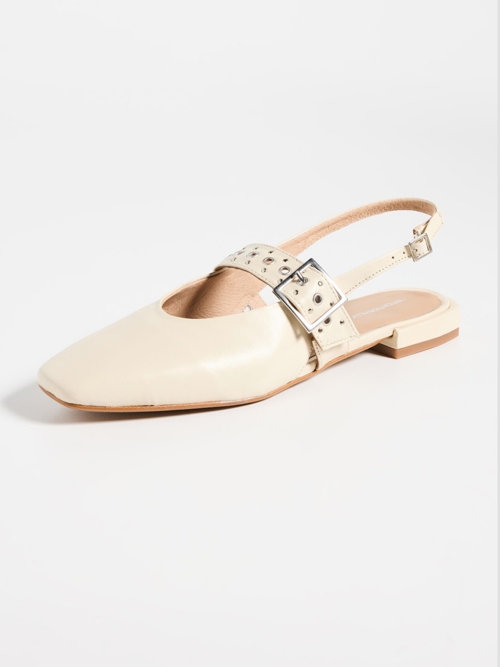 INTENTIONALLY BLANK Pearl Moto Flats